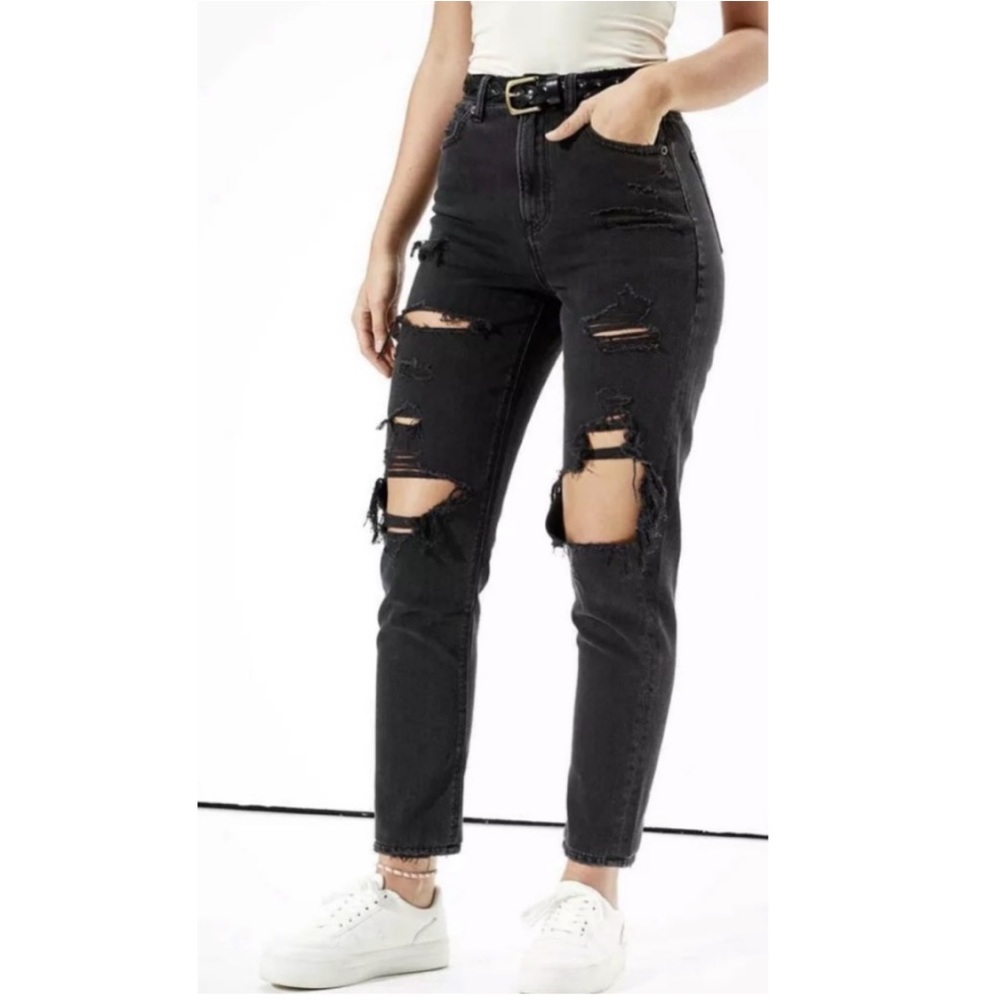 American Eagle Black Ripped Mom Jeans Distressed Denim Pants High Waisted Rise
